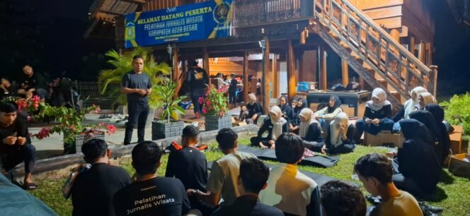 
					60 Peserta Pelatihan Jurnalis Wisata Lakukan Praktik Lapangan di Jantho