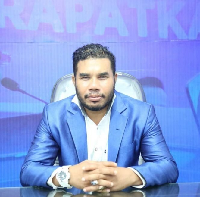 
					 Tarmizi Age, Ketua Influencer Mualem-Dek Fadh