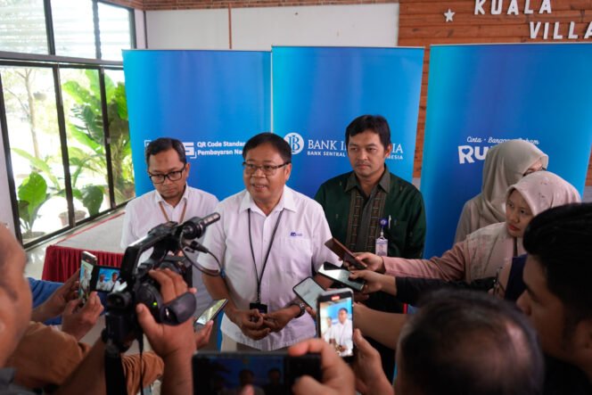 
					Kepala Kantor Perwakilan Bank Indonesia (KPwBI) Aceh, Rony Widijarto P.