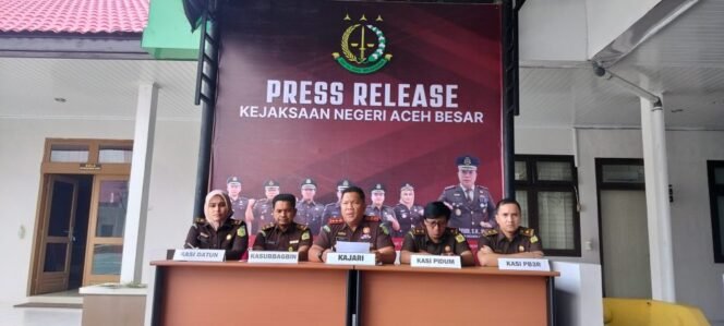 
					Kepala Kejari Aceh Besar, Jemmy Novian Tirayudi [Foto: Pratama]