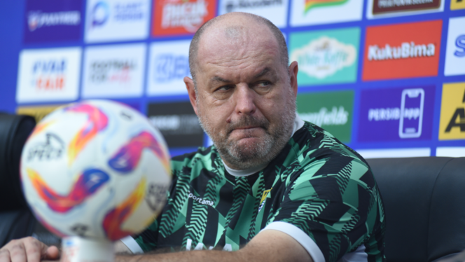 
					Persib Tanpa 4 Pemain Inti, Bojan Tantang Pemain Pelapis