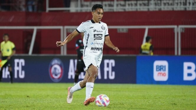 
					Rayhan Hannan Lanjutkan Bersama Persija