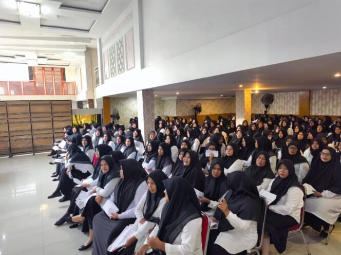 
					Peserta Ujian PPPK Tahap 1 Tenaga Teknis Aceh Besar saat mengikuti Kompetensi, Juma't (8/11/2024)
FOTO/ DOK MC ACEH BESAR.