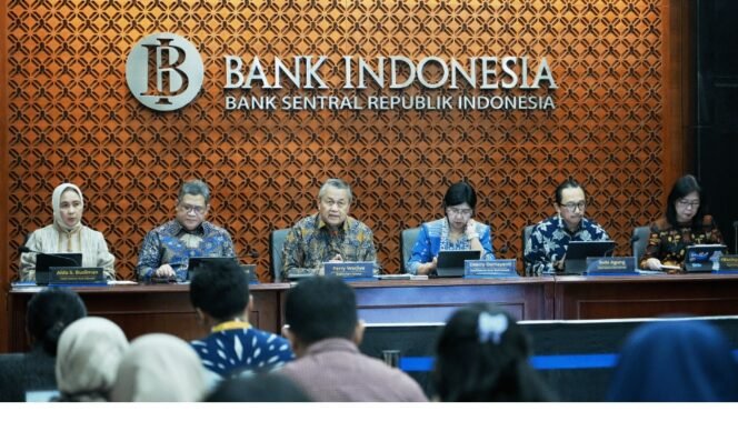 
					Gubernur Bank Indonesia (BI) Perry Warjiyo 