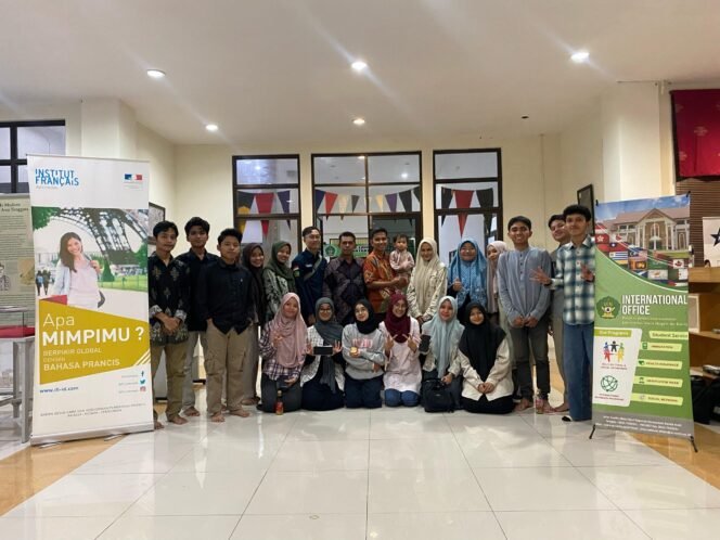 
					International Office UIN Ar-Raniry Rekrut dan Latih Student Volunteer