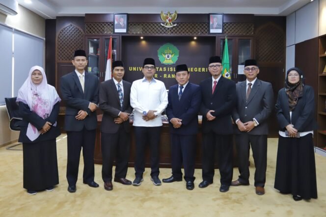 
					Tujuh Dosen UIN Ar-Raniry Raih Gelar Profesor