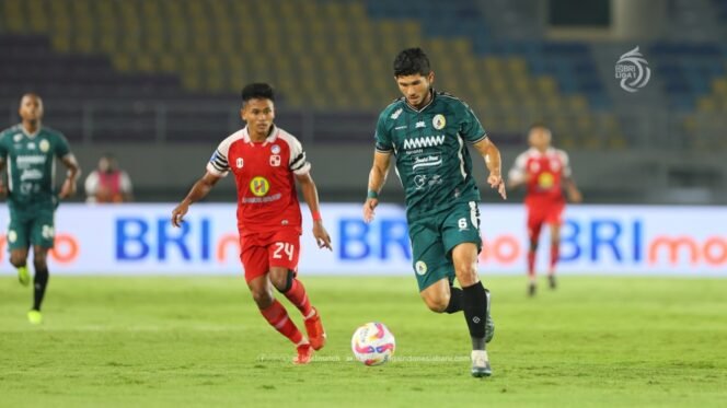 
					Kevin Gomes Sebut Pemain PSS Berjuang Layaknya Prajurit