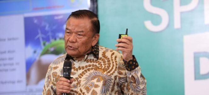 
					Ketua Umum Dewan Minyak Sawit Indonesia (DMSI) Sahat Sinaga