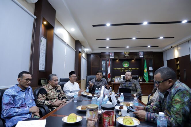 
					UIN Ar-Raniry Bahas Peluang Ekonomi Kreatif untuk Pertumbuhan Aceh