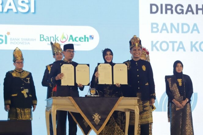 
					UIN Ar-Raniry Terima Collaboration Award dari Pemkot Banda Aceh