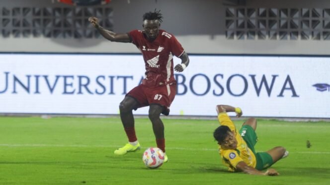 
					 Joao Albertine Pereira alias Balotelli.

