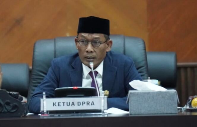 
					Ketua Dewan Perwakilan Rakyat (DPR) Aceh, Zulfadhli alias Abang Samalanga