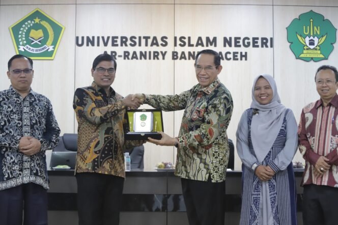 
					UIN Ar-Raniry Gelar Sosialisasi Beasiswa PKUMI-LPDP