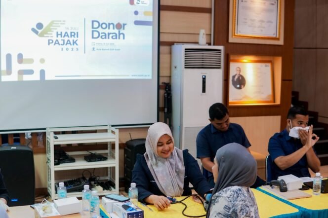 
					Peringati Hari Pajak, DJP Wilayah Aceh Gelar Donor Darah