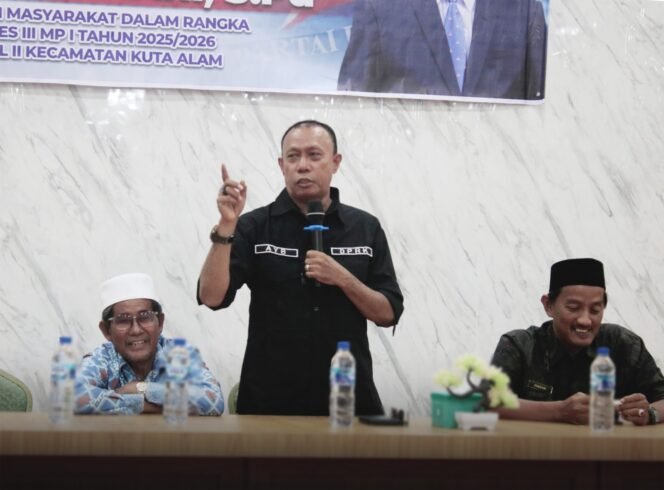 
					Bertemu Aiyub Bukhari, Warga Sampaikan Kondisi Ekonomi yang Sulit