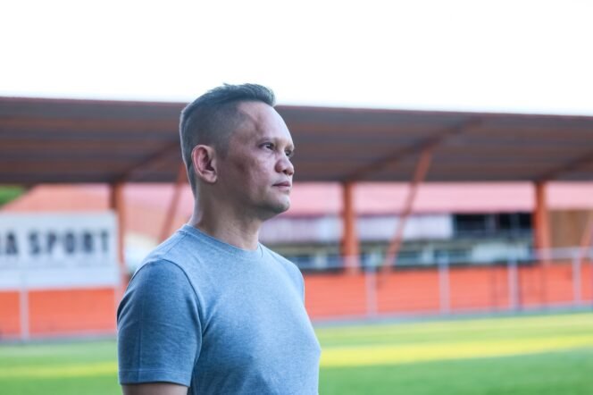 
					Presiden klub Persiraja, H. Nazaruddin Dek Gam,