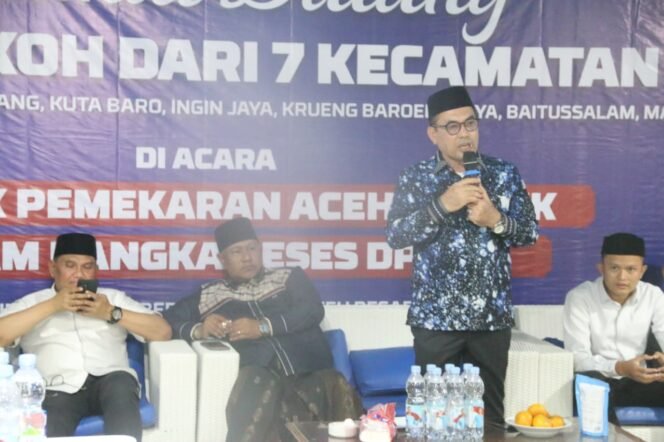 
					Tokoh dari 7 Kecamatan Tunjuk HT Ibrahim Ketua Pemekaran Aceh Rayeuk