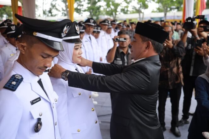 
					Bupati Aceh Besar Lantik 209 Keuchik 