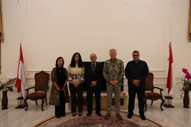 
					Duta Besar Kanada Temui Wali Nanggroe