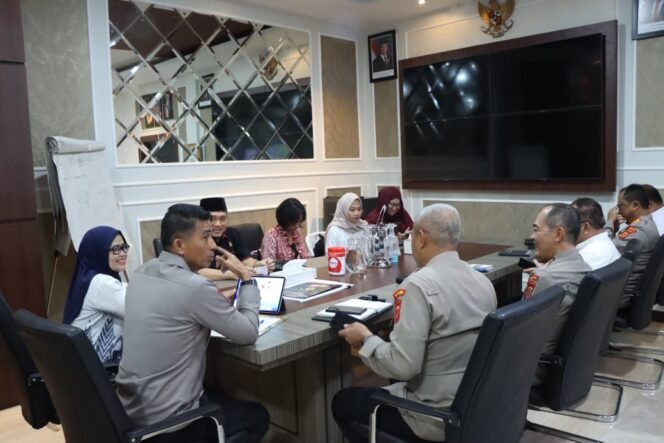 
					Polda Aceh dan Komnas Perempuan Perkuat Sinergi Tangani Kasus Kekerasan