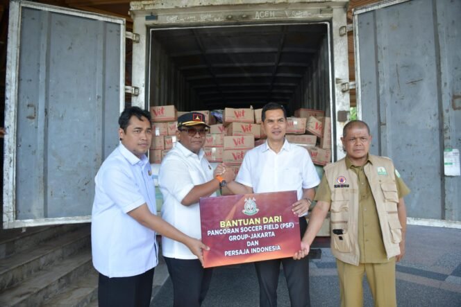 
					Jaksa Salurkan Bantuan untuk Korban Bencana di Aceh