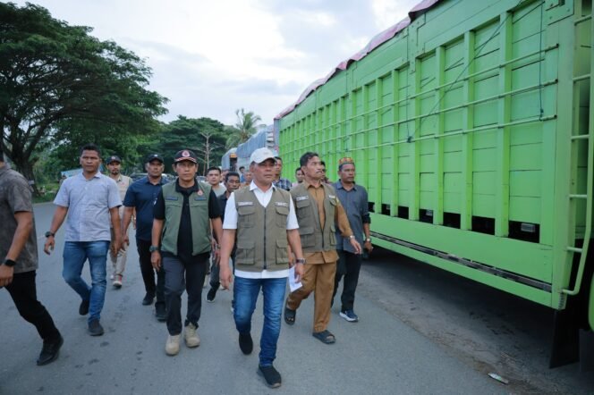 
					Aceh Besar Salurkan Bantuan Lewat Laut ke Kuala Langsa