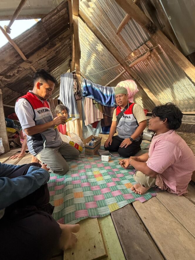 
					Berkat Video Viral Zulkarnain, Antarkan Relawan Pertamina Peduli Tembus Kampung Sunting yang Terisolasi