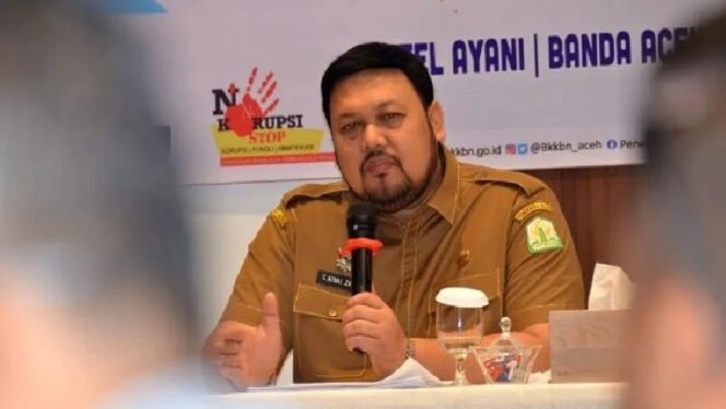 
					Kepala Dinas Perumahan Rakyat dan Kawasan Permukiman Aceh, Dr. T. Aznal Zahri, S.STP., M.Si,