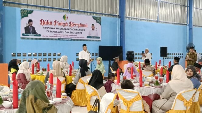 
					Silaturahmi Ramadhan, Warga Aceh Singkil Perkuat Solidaritas di Banda Aceh