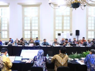 Pertemuan dengan Direktur Utama dan Anggota Dewan Komisaris Bank Induk, Pelaksana Perusahaan Induk, serta seluruh Bank Anggota KUB BPD yang diselenggarakan di Gedung A.A. Maramis, Jakarta, Selasa (3/2/2026). (Fotoi: Dok. OJK)