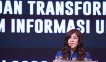 Menkomdigi Meutya Hafid saat berbicara di sela-sela Konvensi Nasional Hari Pers Nasional (HPN) 2026 di Serang, Banten, Minggu (8/2/2026). (Foto: Amiri Yandi/InfoPublik)