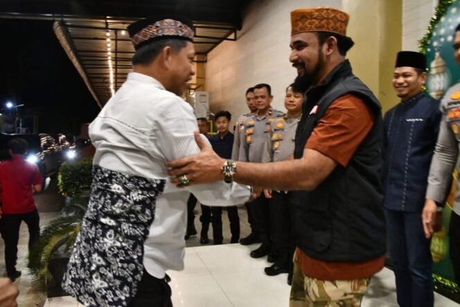 
					Bupati Al-Farlaky Sambut Kunker Mendagri Tito Karnavian