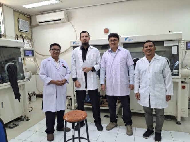 
					UIN Ar-Raniry Kembangkan Material Baterai Ramah Lingkungan Berbasis Tumbuhan