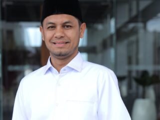 Ilham Novrizal, Pemimpin Divisi Sekretariat Perusahaan Bank Aceh