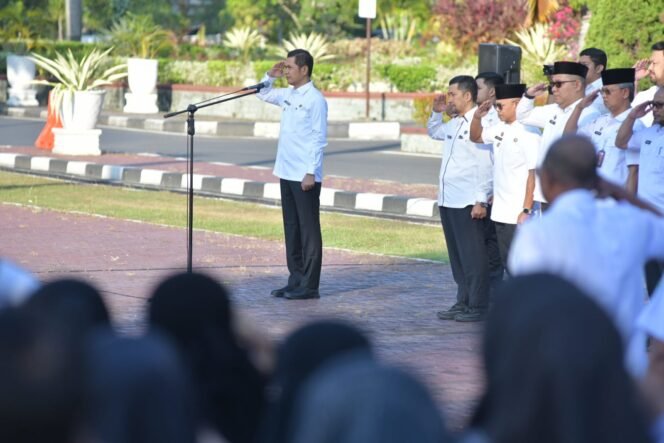 
					Sekda Aceh Pimpin Apel Perdana Pasca Idul Fitri, Ajak ASN Tingkatkan Kinerja dan Disiplin