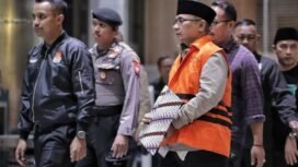 Yaqut Cholil Qoumas (YCQ).