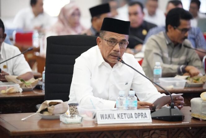 
					Wakil Ketua DPRA, Ir. Saifuddin Muhammad