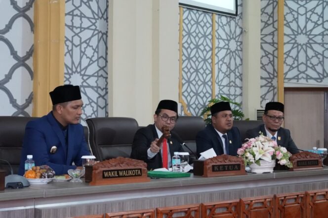 
					Ketua DPRK Irwansyah ST