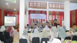 Kakankemenag Aceh Besar H Saifuddin SE membuka sosialisasi pencegahan paham IRET bersama Densus 88 AT di Aula Dekranasda Aceh Besar, Rabu, 15 April 2026.


Foto/Humas Kemenag Aceh Besar