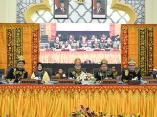 Sidang paripurna istimewa HUT ke 821 Kota Banda Aceh, Rabu (22/4/2026) di gedung DPRK setempat.