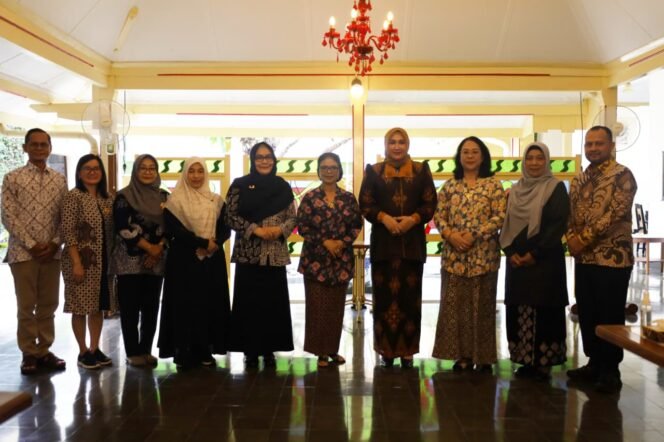 
					Bunda PAUD Aceh Usulkan Pertemuan dengan Presiden Prabowo, Dorong Perhatian Lebih untuk Guru PAUD dan Pendidikan PAUD