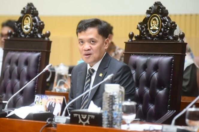 
					Ketua Komisi III DPR RI, Habiburokhman. Foto: Devi/Karisma

