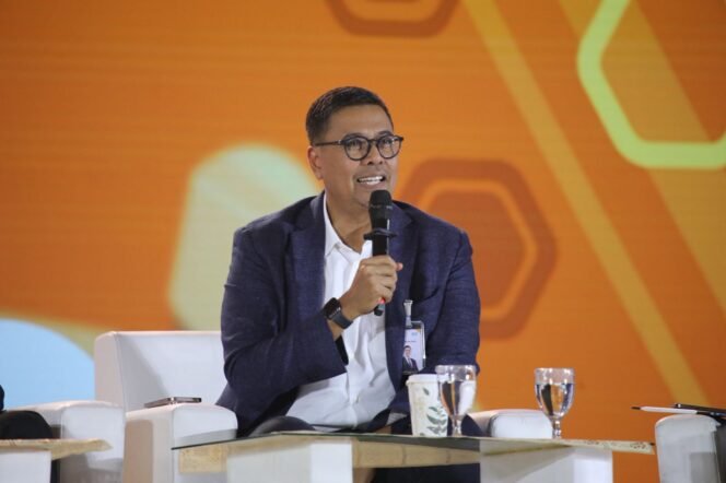 
					Direktur Utama BSI, Anggoro Eko Cahyo