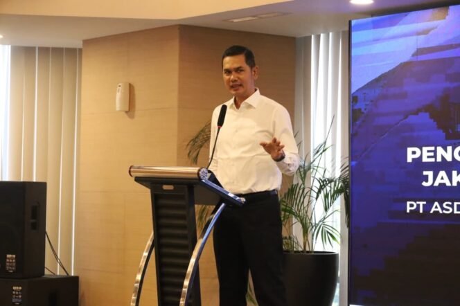 
					Sekretaris Daerah (Sekda) Aceh, M. Nasir