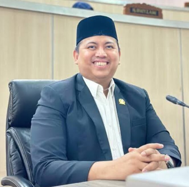 
					Ketua Fraksi PKS DPRK Banda Aceh, Tuanku Muhammad, S. Pdi, M. Ag
