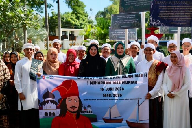 
					Pawai 1 Muharram, Kak Na Selfie dengan Unta SD Islam Al-Azhar Kairo