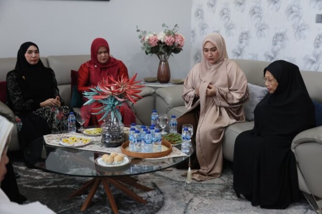 
					Kak Na: Abu Doto adalah Senior dan Tauladan Kita Semua