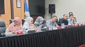 DPRD Sulawesi Selatan menggelar rapat khusus menyikapi kasus mundur massal kepala sekolah tingkat SMA dan SMK negeri. (Foto: iNews)