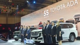 Toyota meluncurkan New Land Cruiser 300 Hybrid EV, New bZ4X Touring Battery EV, hingga menampilkan New Hilux generasi terbaru di GIIAS 2026. (Foto: Dani/iNews id)