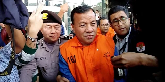 Bupati Kuansing, Suhardiman Amby.